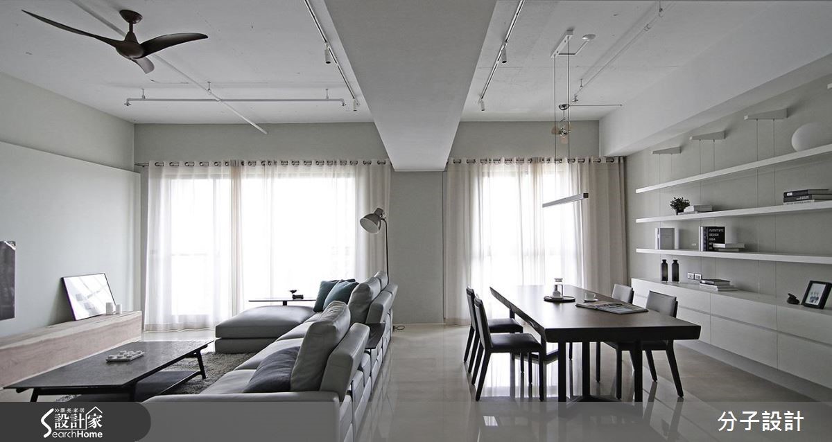 轻装修与开放式格局，营造无瑕纯净居家